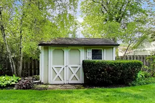 713 N Beverly Ln, Arlington Heights, IL 60004 - Photo 44