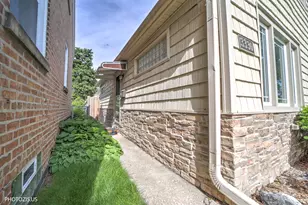 3330 N Orange Ave, Chicago, IL 60634 - Photo 4