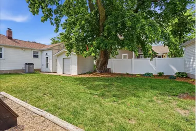 311 S 2nd Avenue, Chenoa, IL 61726 - Photo 24