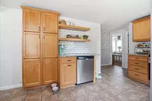 311 S 2nd Ave, Chenoa, IL 61726 - Photo 14