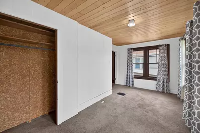 533 College Avenue, Dekalb, IL 60115 - Photo 12