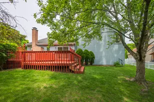 1046 E Amberwood Circle, Naperville, IL 60563 - Photo 28