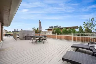 2755 N Lakewood Ave, Chicago, IL 60614 - Photo 22