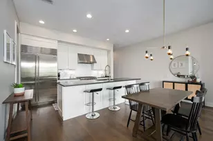 2755 N Lakewood Ave, Chicago, IL 60614 - Photo 8