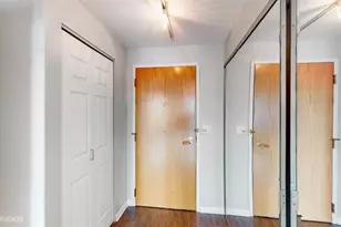345 N LaSalle St, Chicago, IL 60654 - Photo 4