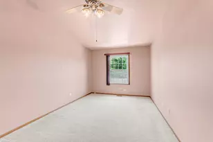 19925 S Edinburgh Ln, Frankfort, IL 60423 - Photo 8