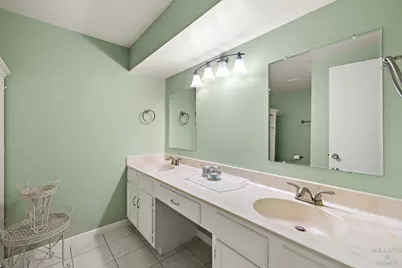8929 Robin Hill Road Drive, Woodstock, IL 60098 - Photo 36