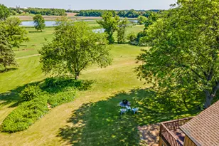 8929 Robin Hill Road Dr, Woodstock, IL 60098 - Photo 4