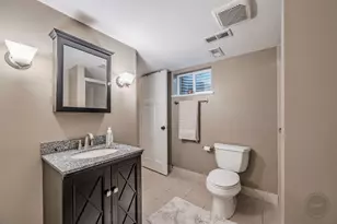 24146 Brancaster Dr, Naperville, IL 60564 - Photo 52