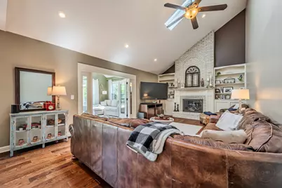 24146 Brancaster Drive, Naperville, IL 60564 - Photo 18