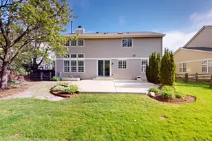 7569 Dada Dr, Gurnee, IL 60031 - Photo 28