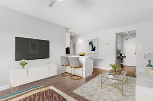 611 W Patterson Ave, Chicago, IL 60613 - Photo 4