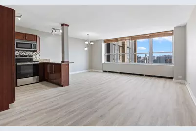 655 W Irving Park Road #2708, Chicago, IL 60613 - Photo 6