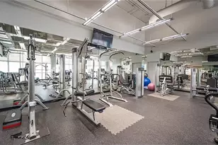 655 W Irving Park Rd, Chicago, IL 60613 - Photo 14