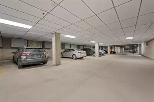 1500 W Monroe St, Chicago, IL 60607 - Photo 16