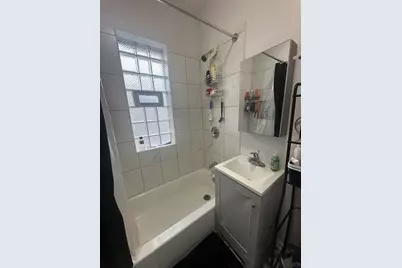 10634 S Avenue O, Chicago, IL 60617 - Photo 6
