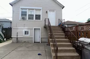 10634 S Avenue O, Chicago, IL 60617 - Photo 12
