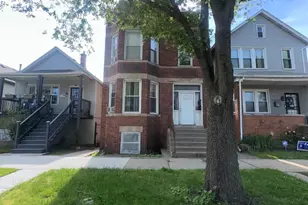 10634 S Avenue O, Chicago, IL 60617 - Photo 2