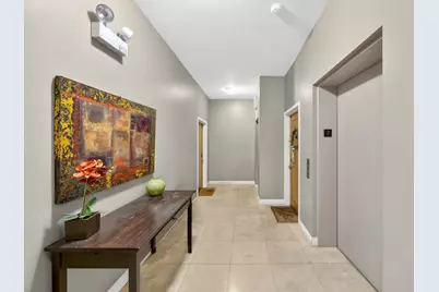 2245 W North Avenue #202, Chicago, IL 60647 - Photo 2