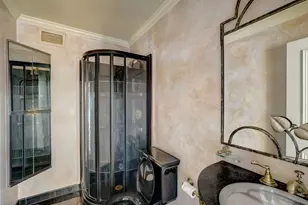 401 E Ontario St, Chicago, IL 60611 - Photo 24