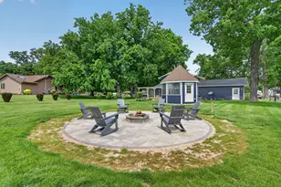 4450 E 1309th Rd, Earlville, IL 60518 - Photo 46