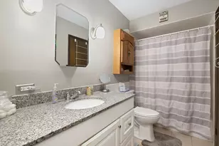 1140 Rosedale Ln, Hoffman Estates, IL 60169 - Photo 12