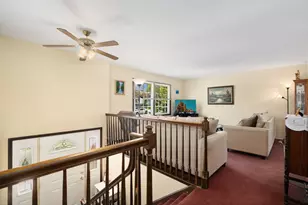 1140 Rosedale Ln, Hoffman Estates, IL 60169 - Photo 2