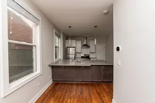 2045 N Wolcott Ave, Chicago, IL 60614 - Photo 4