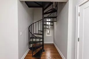 2045 N Wolcott Ave, Chicago, IL 60614 - Photo 8