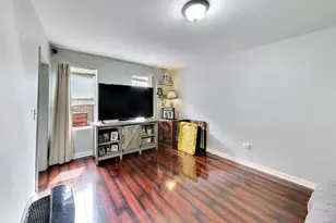 1910 S Leavitt St, Chicago, IL 60608 - Photo 8