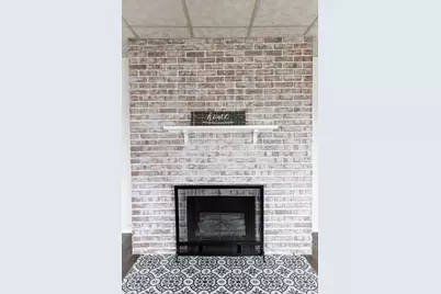 302 S 4th Avenue, Streator, IL 61364 - Photo 6