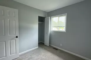 1516 N Mattis Ave, Champaign, IL 61821 - Photo 6