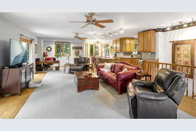 316 E Highland Avenue, Villa Park, IL 60181 - Photo 6