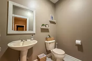 3906 Turnberry Dr, Champaign, IL 61822 - Photo 18