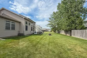 3906 Turnberry Dr, Champaign, IL 61822 - Photo 46