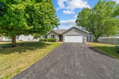 4276 Kensington Way, Rockton, IL 61072 - Photo 1