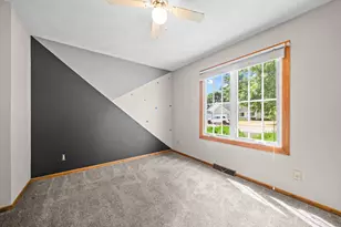 4276 Kensington Way, Rockton, IL 61072 - Photo 18