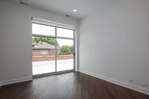 1001 N Milwaukee Ave, Chicago, IL 60642 - Photo 12