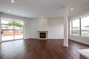 1001 N Milwaukee Ave, Chicago, IL 60642 - Photo 4