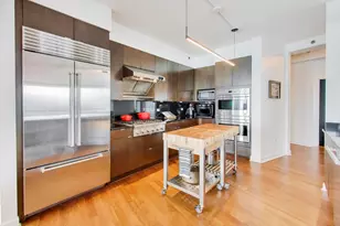 1211 S Prairie Ave, Chicago, IL 60605 - Photo 14