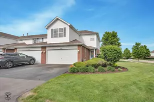 2733 Foxwood Dr, New Lenox, IL 60451 - Photo 1
