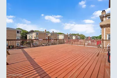 8631 W Summerdale Avenue, Chicago, IL 60656 - Photo 16
