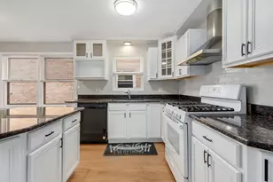 8631 W Summerdale Ave, Chicago, IL 60656 - Photo 8