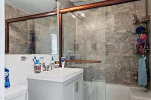 11035 S Ave E, Chicago, IL 60617 - Photo 16