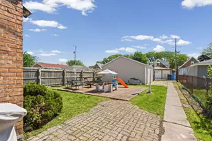 11035 S Ave E, Chicago, IL 60617 - Photo 26