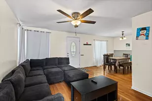 11035 S Ave E, Chicago, IL 60617 - Photo 4