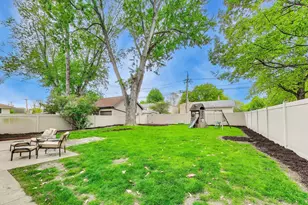 11000 S Trumbull Ave, Chicago, IL 60655 - Photo 28