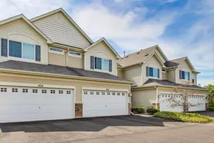 474 S Jade Ln, Round Lake, IL 60073 - Photo 2