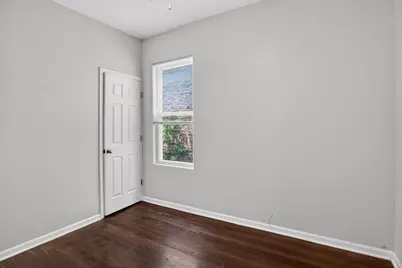 7224 S Saint Lawrence Avenue, Chicago, IL 60619 - Photo 22