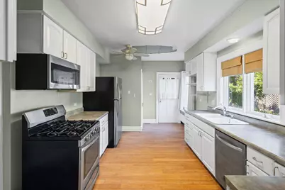 411 Laurel Avenue, Highland Park, IL 60035 - Photo 12